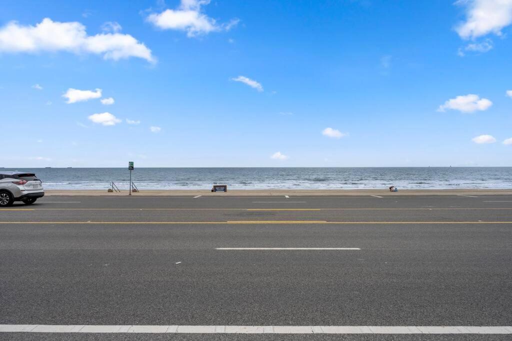Bello Condominio Con Vista Al Mar, Jacuzzi Interno Galveston Exteriör bild